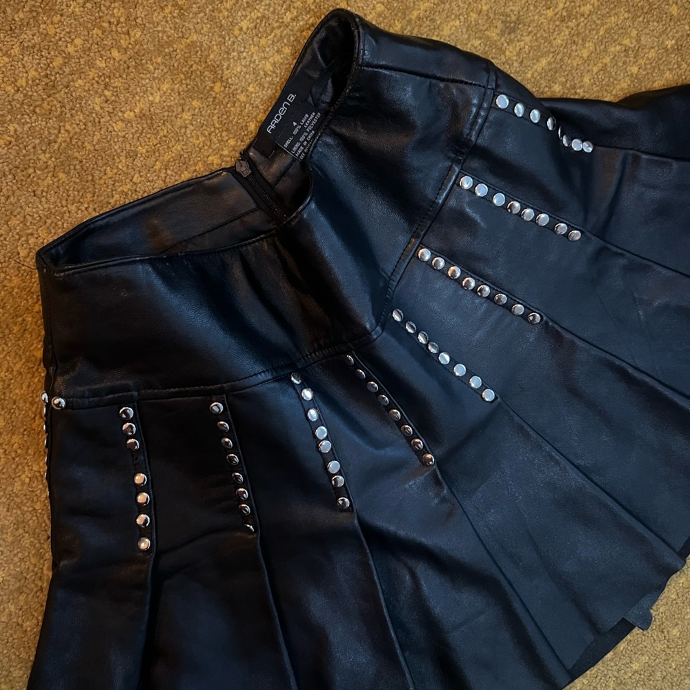 90s Black Leather Pleated Studded Skirt